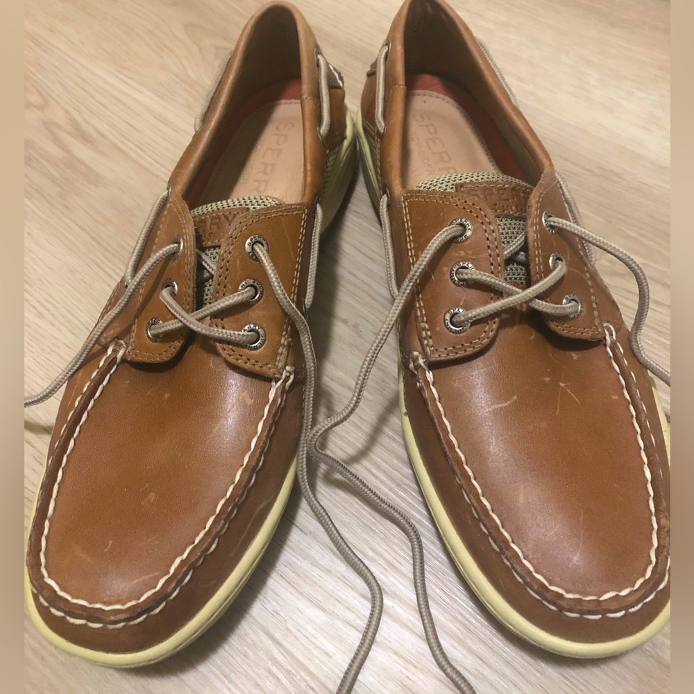 Men’s NWOT Sperry Top-Siders Traditional Camel color